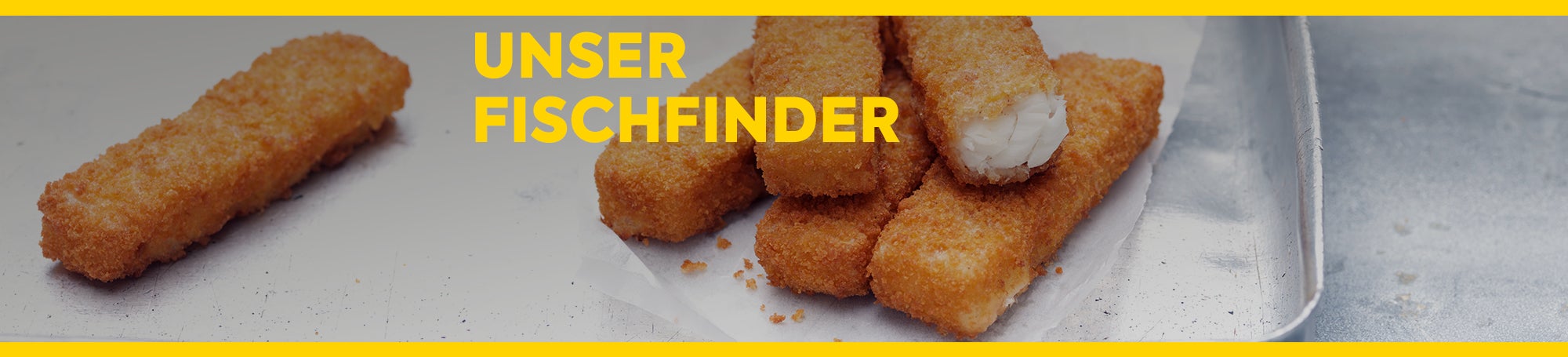 Fischstäbchen liegen auf Blech. Text: Unser Fischfinder