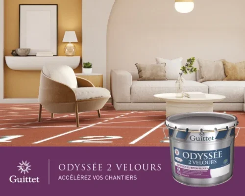 Un pot de peinture dans un salon