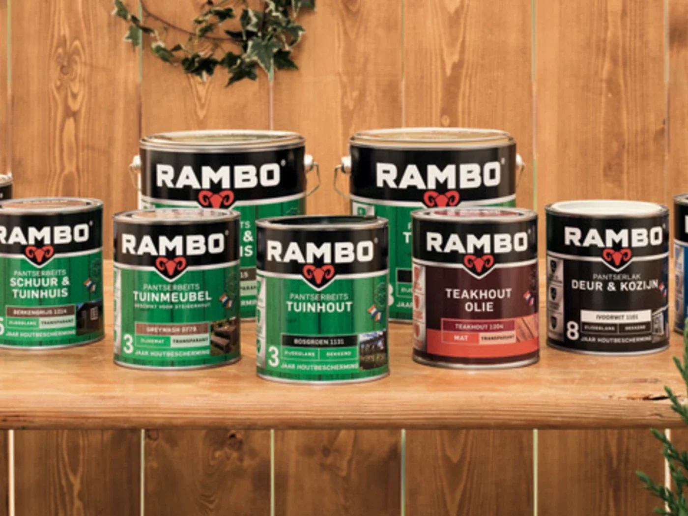 Assortiment Rambo-producten voor het beschermen en onderhouden van hout