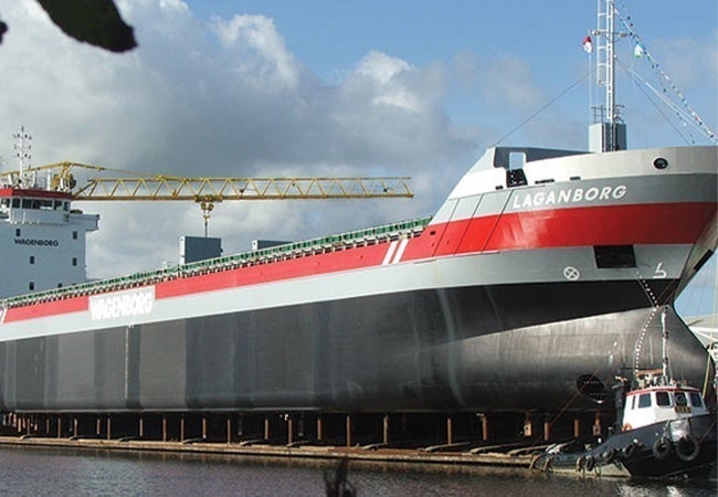 wagenborg-shipping-multipurpose-vessel-sigmadur-one-coating