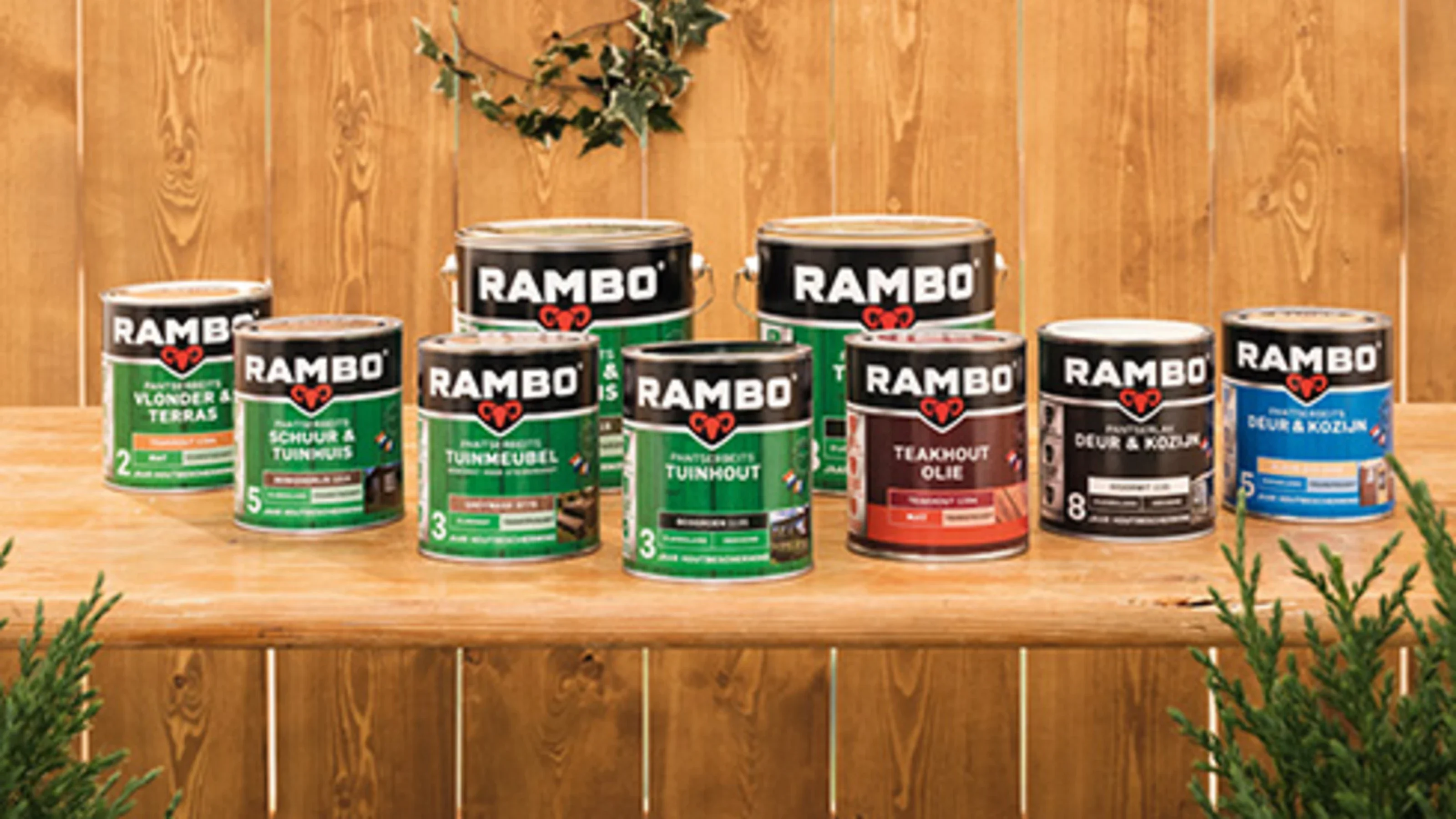 Assortiment Rambo-producten voor het beschermen en onderhouden van hout
