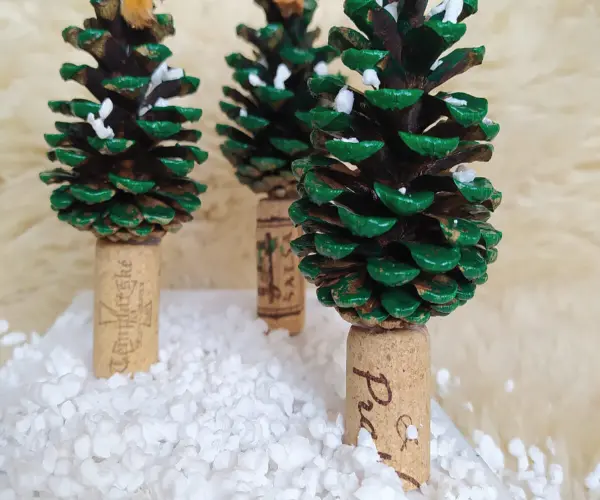 Skupina šišek s korky