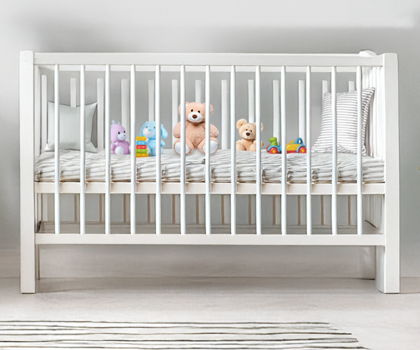 Eindresultaat na het schilderen van de babybox