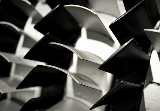 Extreme Protection Edge Plus card image - 650x450 - displaying black and silver coated metal edges