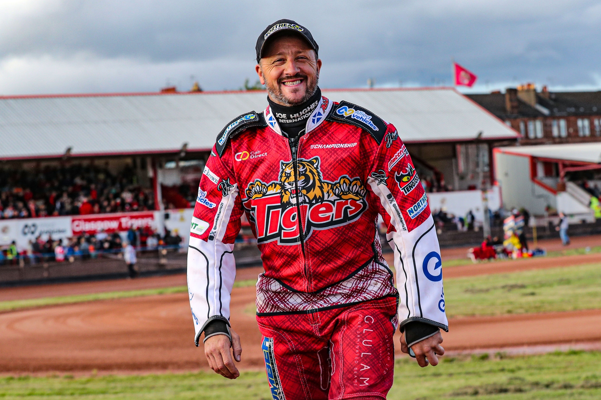HARRIS TOLD TO STOP "RIDING LIKE A CLOWN"