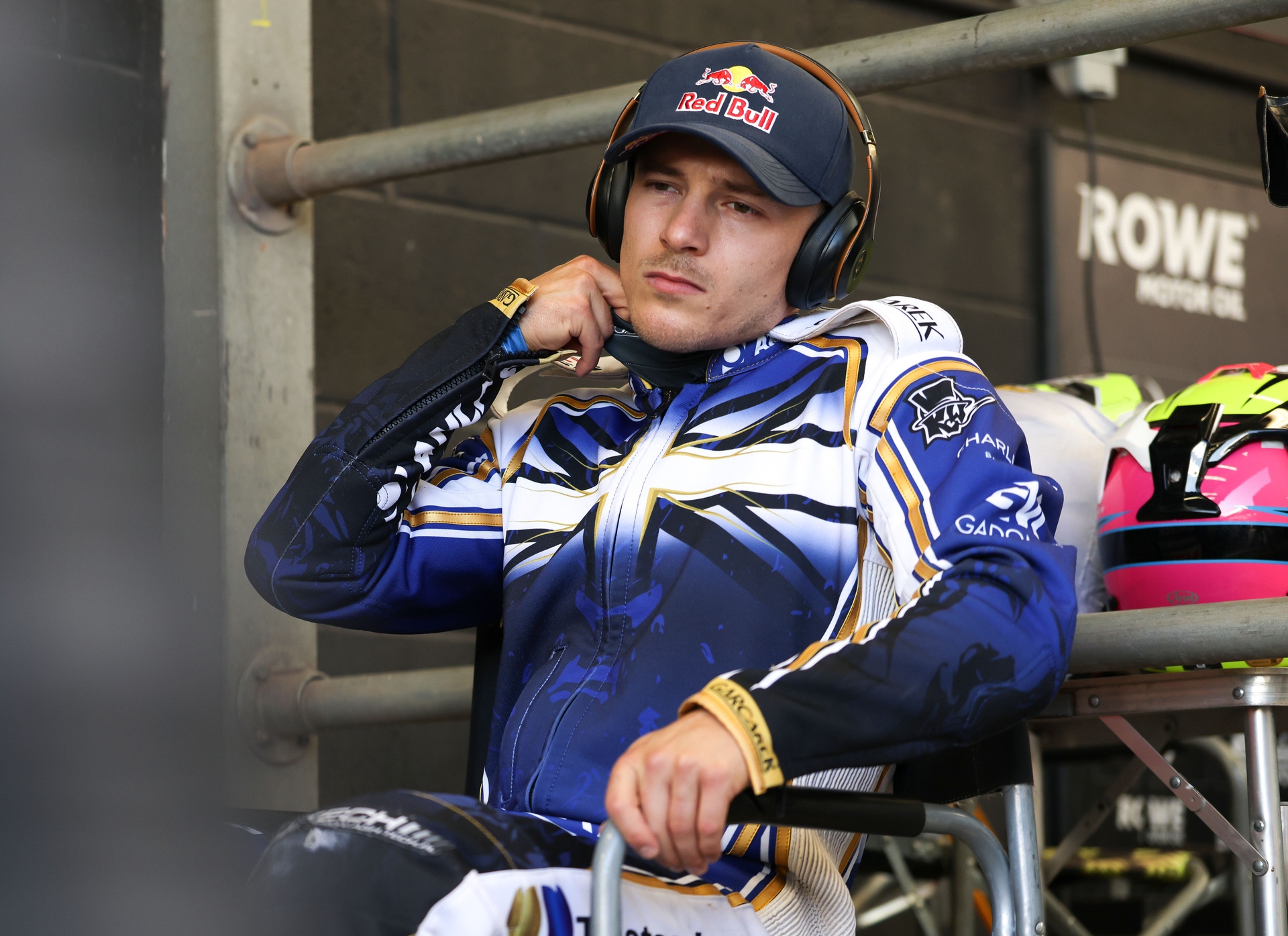 Great Britain "underdogs" after Bewley blow
