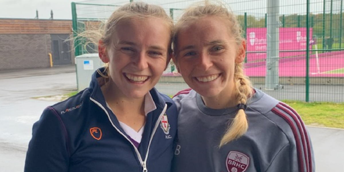 Female Hockey Players 