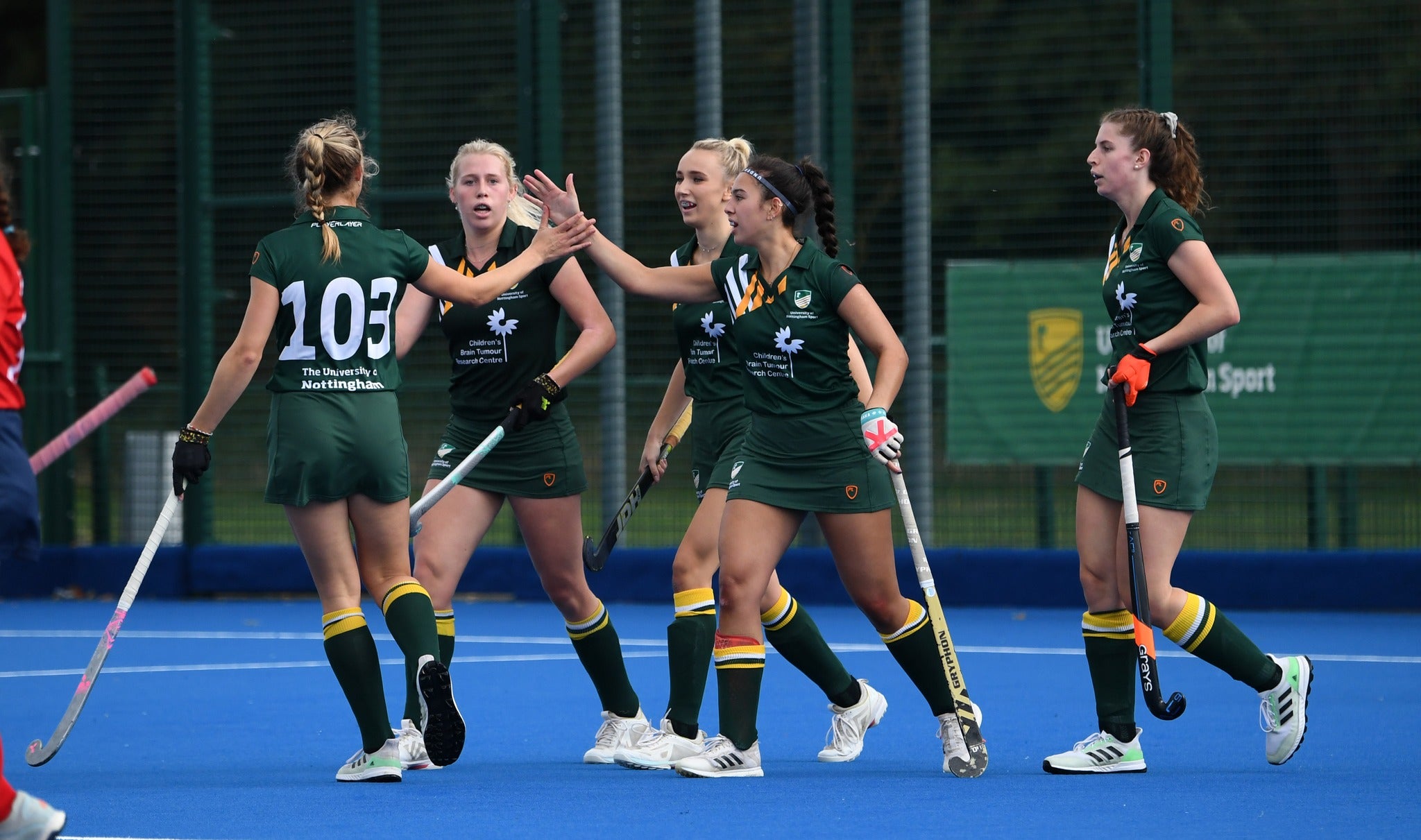 Female Hockey Players 