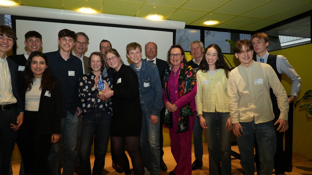 Alle deelnemers en Annette Ottolini.