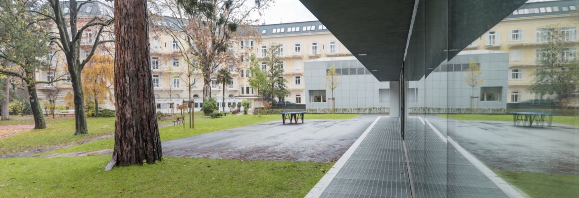 Neubau von zwei Turnhallen in Meran