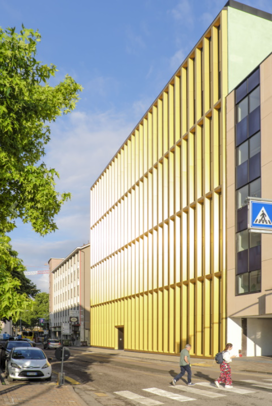 Fassade in der Rittner Strasse (Fotograf: Paolo Tenaglia)