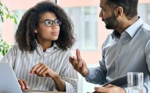 Short course card image to illustrate Introduction to business and workplace coaching