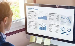 Short course card image to illustrate Understanding financial statements