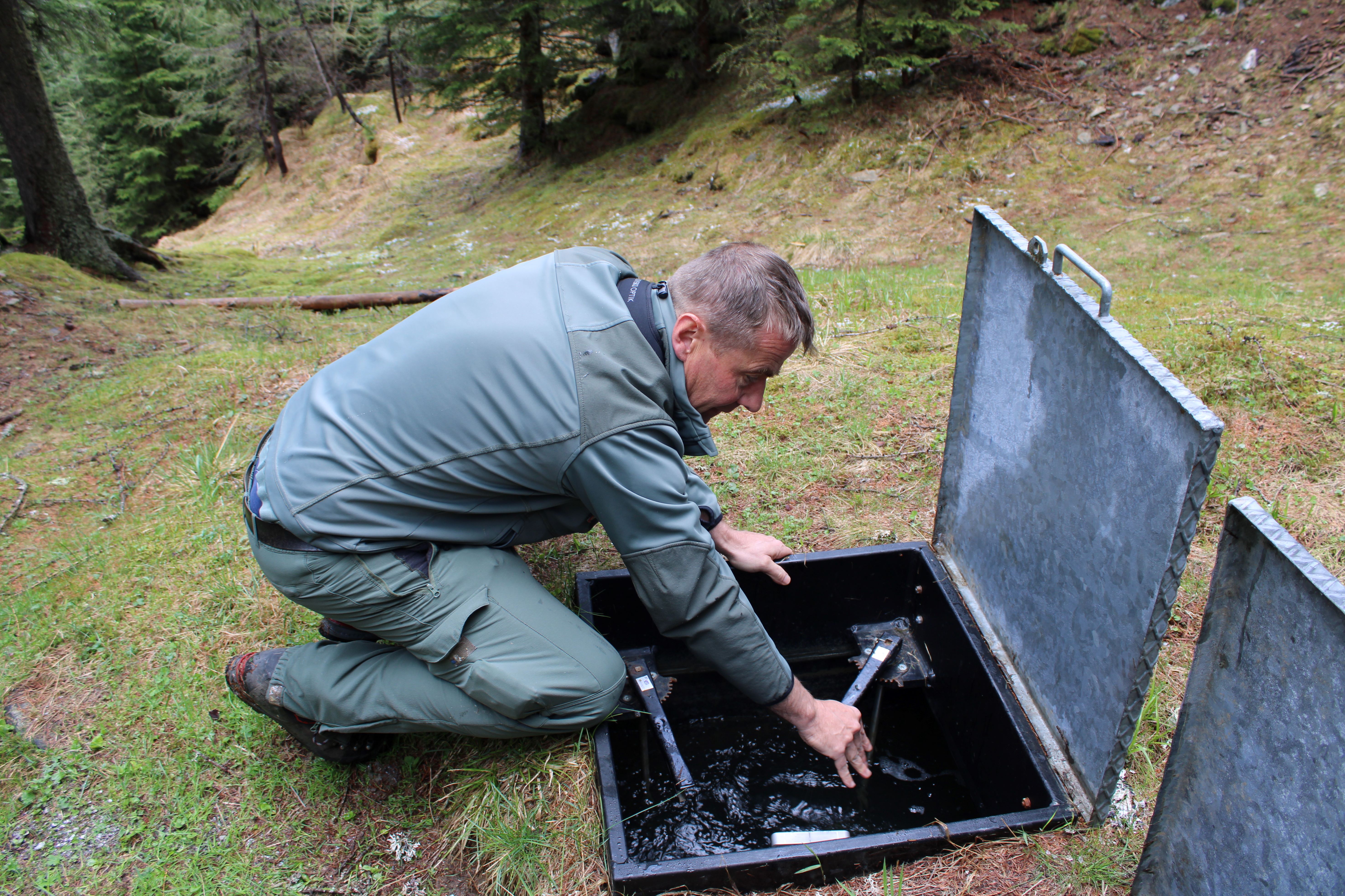 L'acqua di drenaggio viene raccolta tramite innumerevoli canaline e pozzetti