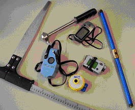 Per i rilievi sono necessari vari attrezzi