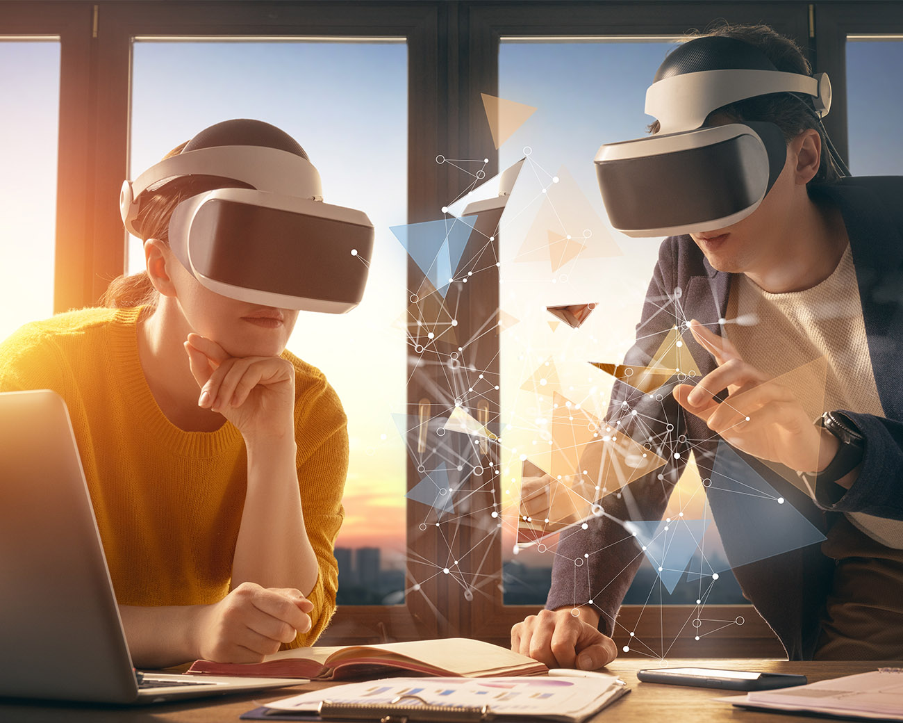 Mensen met een VR-bril op