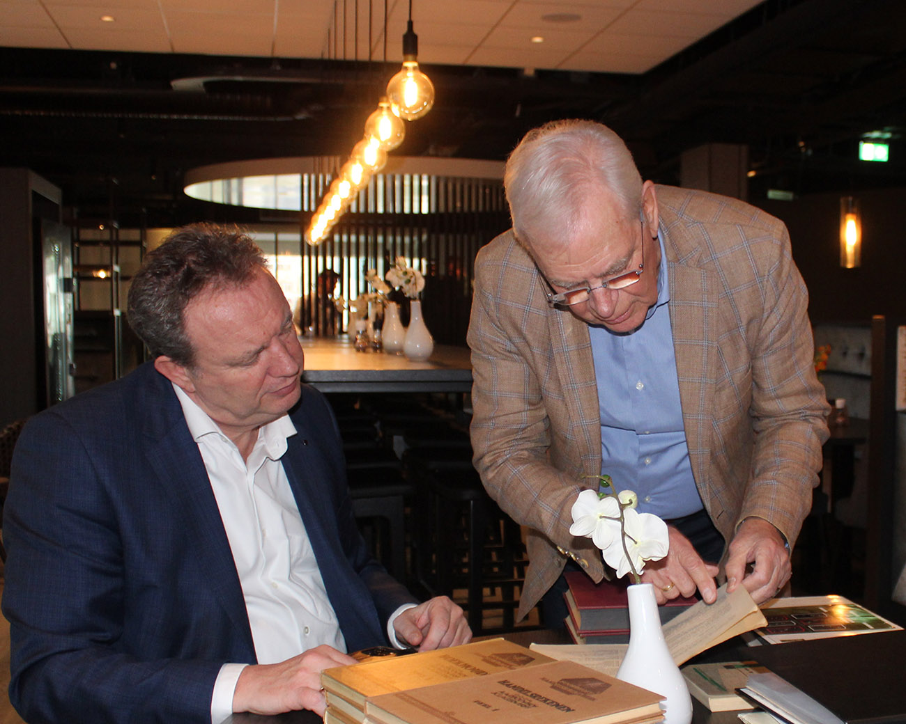 Gepensioneerd accountant Jaap Maan en Frank Bakker