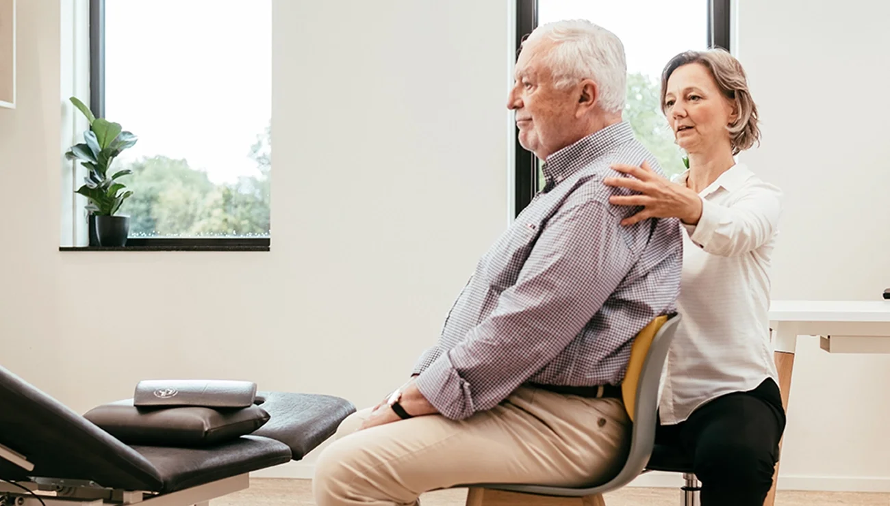 ergotherapie met oudere man