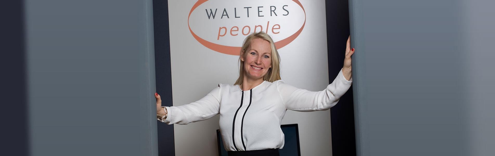 José Bokhorst voor banier van bedrijf Walters People