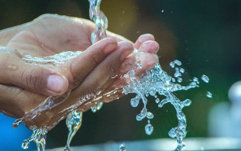 AQUA: il circolo virtuoso dell'acqua e il calcolo del RIE