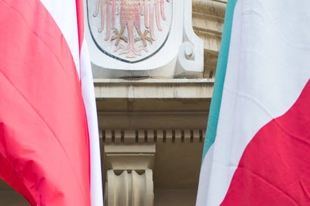 Gesetze, Dekrete und Richtlinien