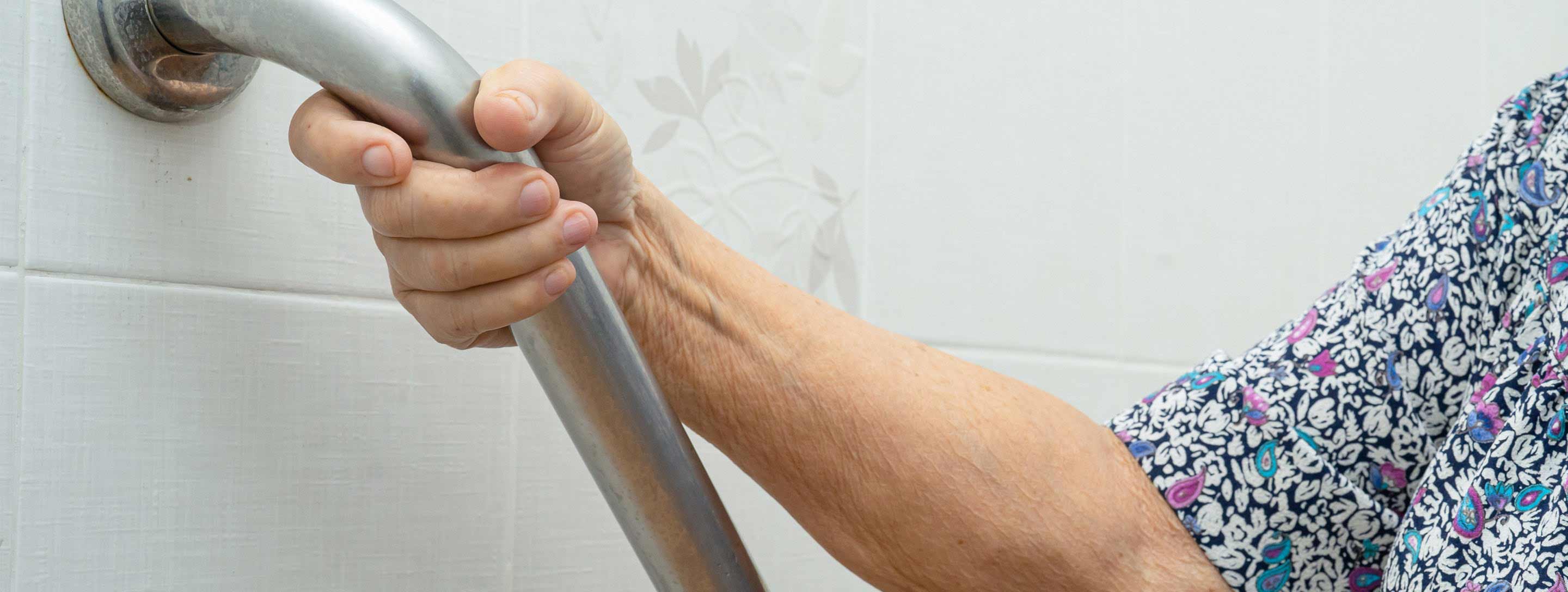 The Different Types of Shower Rails and Bathroom Grab Bars for the Elderly