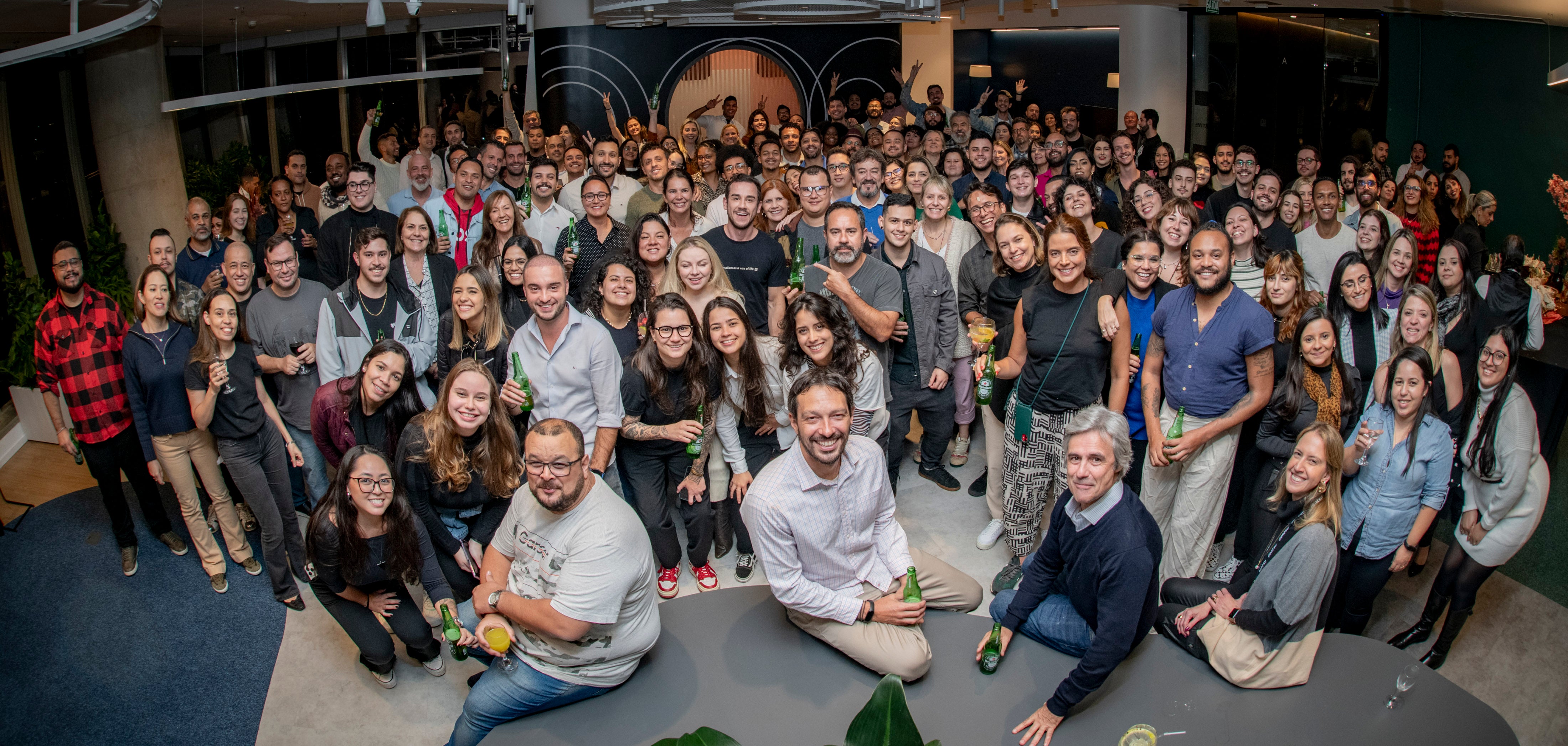 Article card header image