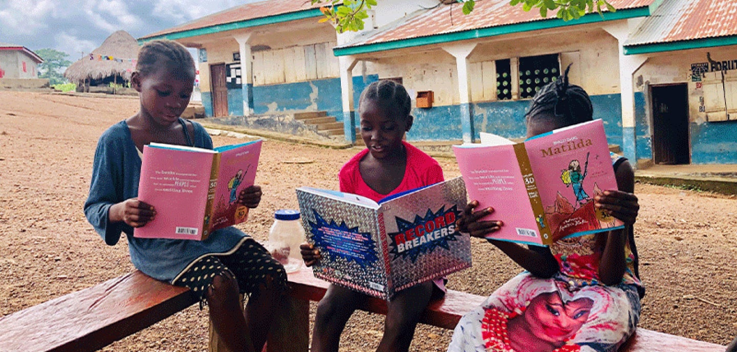 Breaker image of children reading