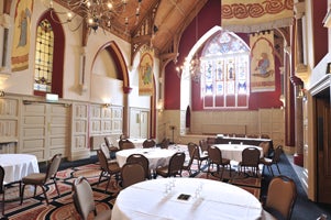 Temple Gate Hotel slide 1