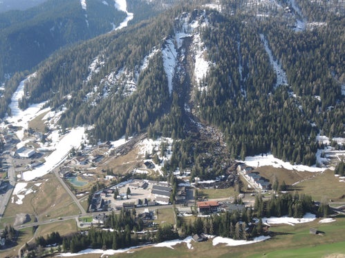 Hangmure am Crëp de Sela, Gemeinde Corvara, 2014