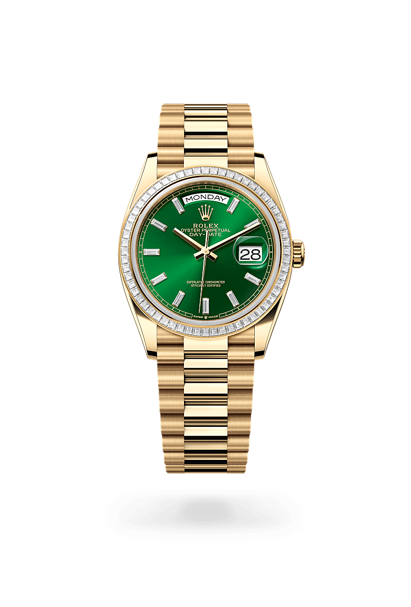 Rolex Day-Date 36 in Oyster, 36 mm, geelgoud en diamanten with a Heldergroen, bezet met diamanten dial, Bezet met diamanten bezel, and President, halfronde driedelige schakels bracelet