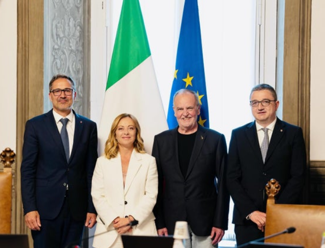 [external Link]: Regierung in Rom genehmigt Reform des Autonomiestatuts für Südtirol