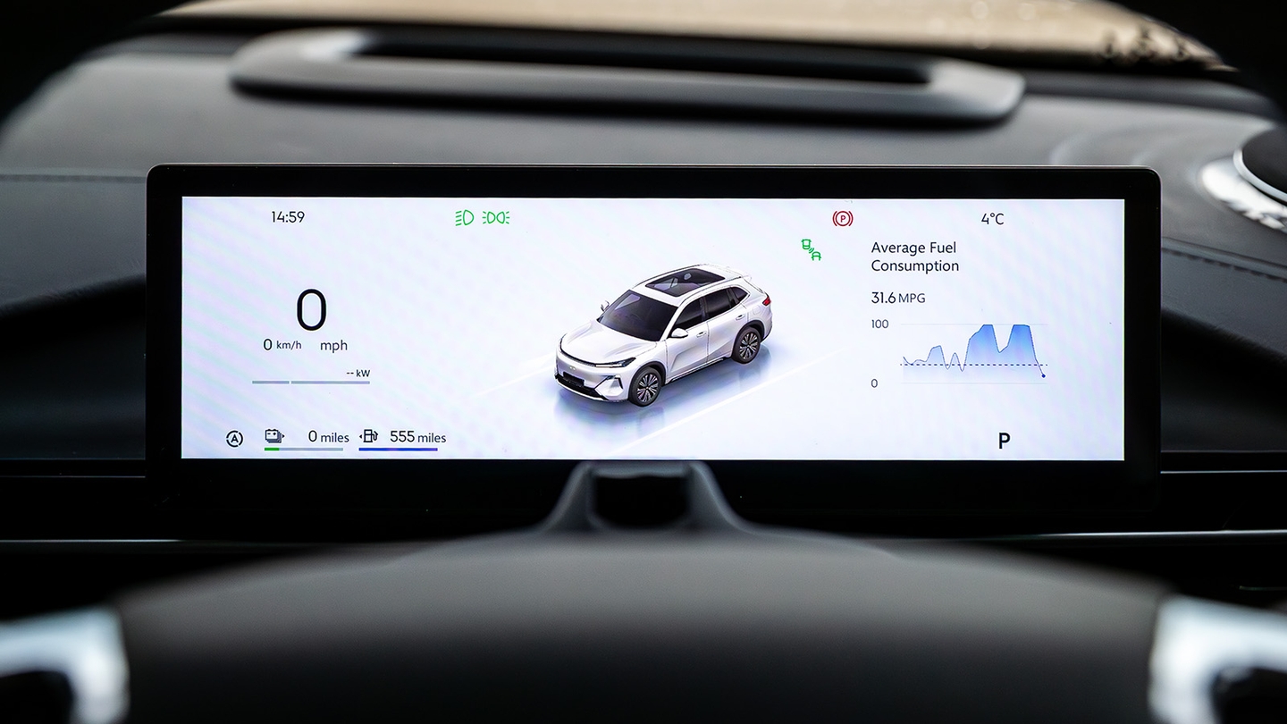 Geely Starray EM-i review – driver's dials