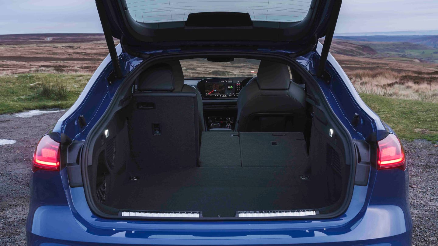 New Audi A5 boot