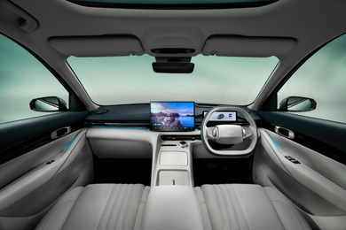 Geely EX5 interior dash wide