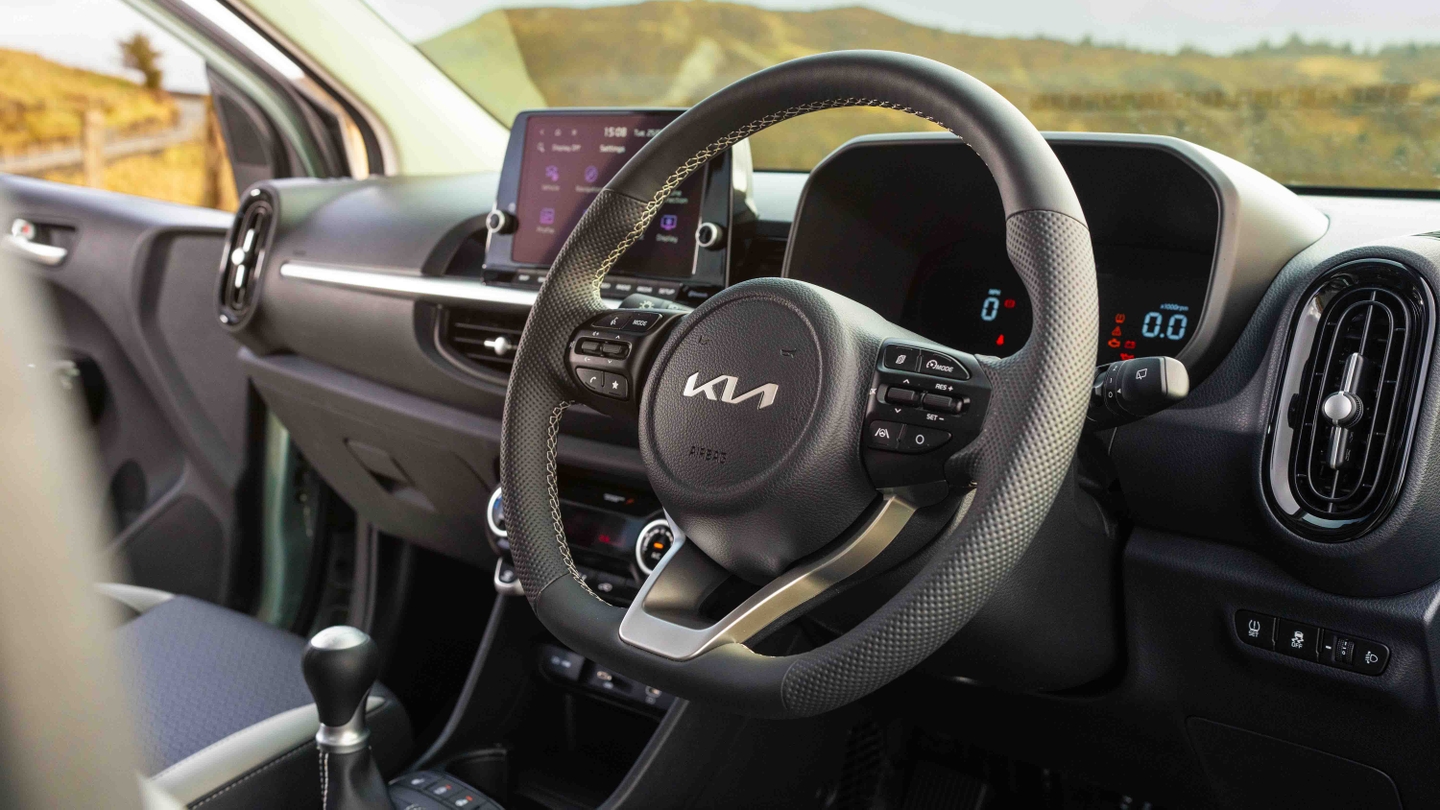 Kia Picanto steering wheel