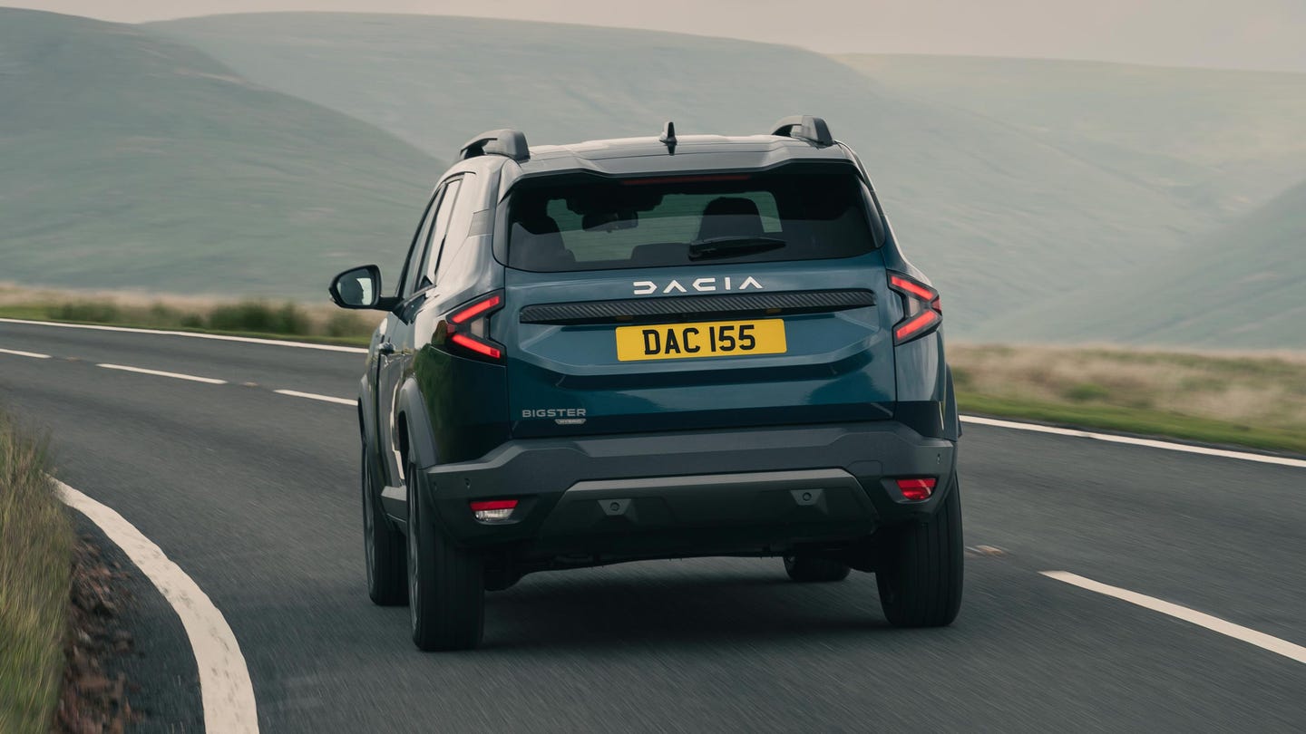 Dacia Bigster driving rear view