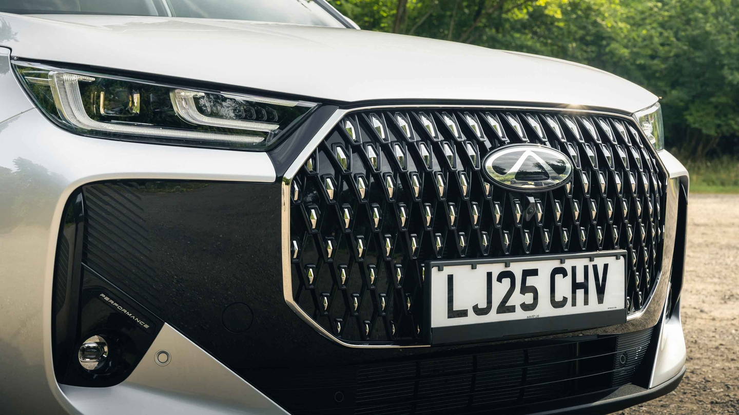 Chery Tiggo 7 front end