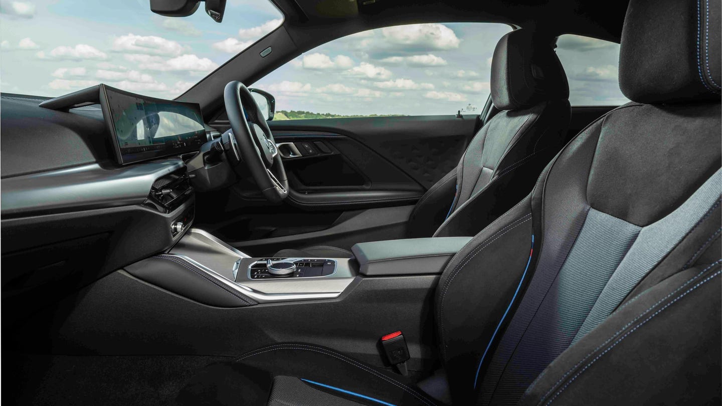 BMW 2 Series coupe seats 