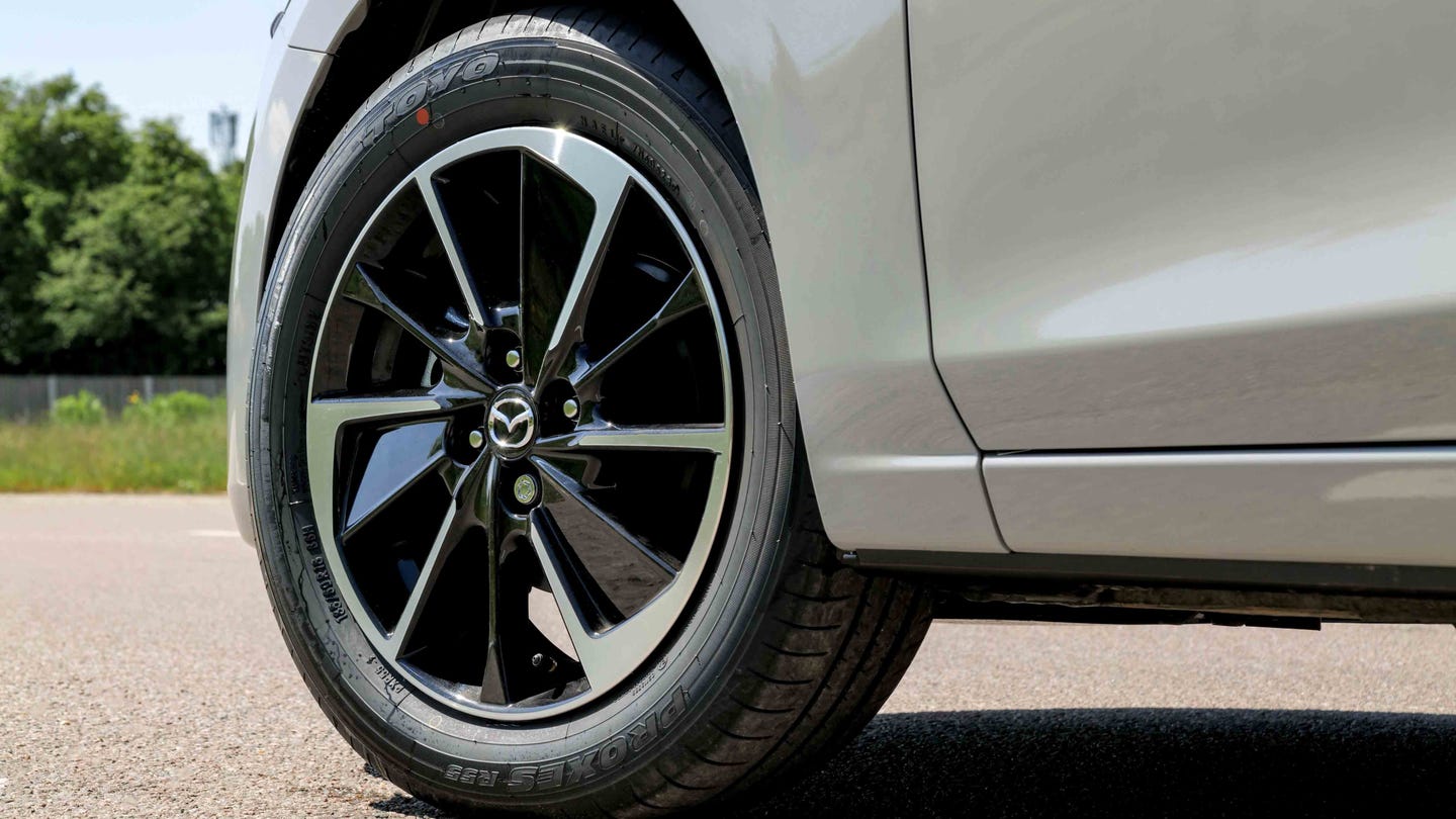 Mazda 2 wheel