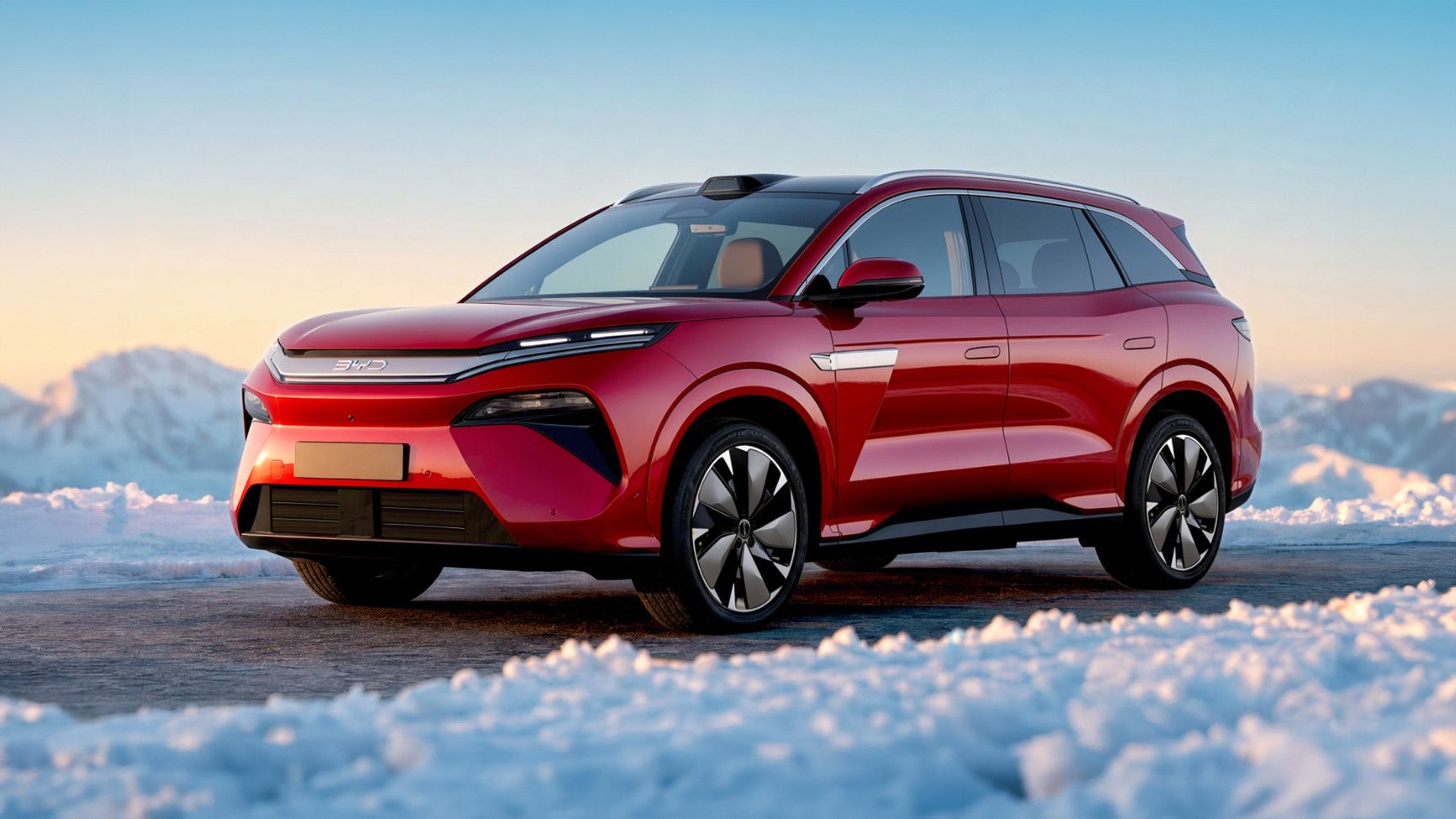 BYD Atto 8