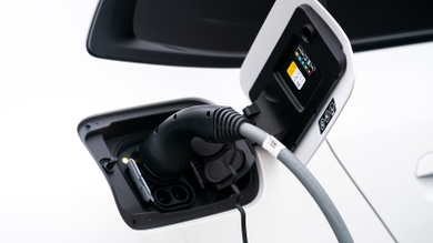 BMW i4 review charging detail