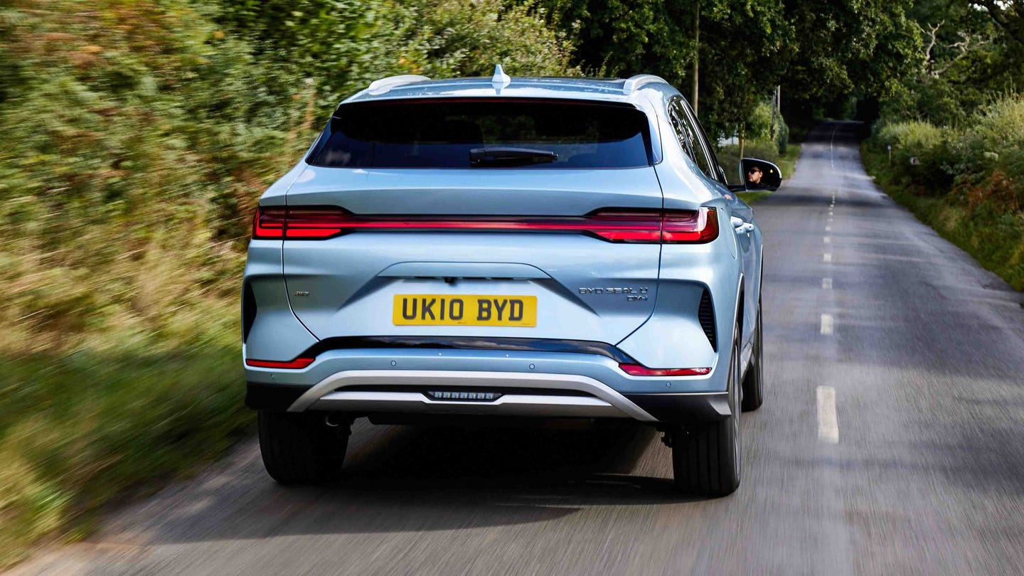BYD Seal U driving rear view