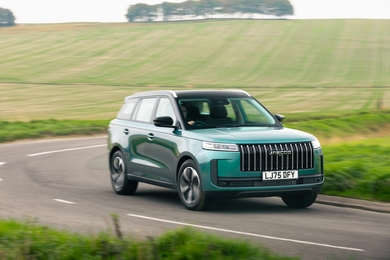 Jaecoo 5 - front driving