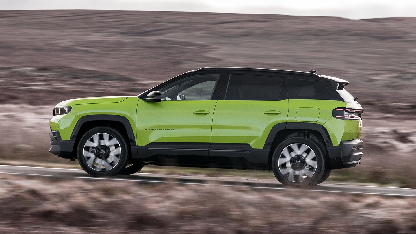 Review – Jeep Compass – side