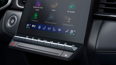 Renault Symbioz climate controls
