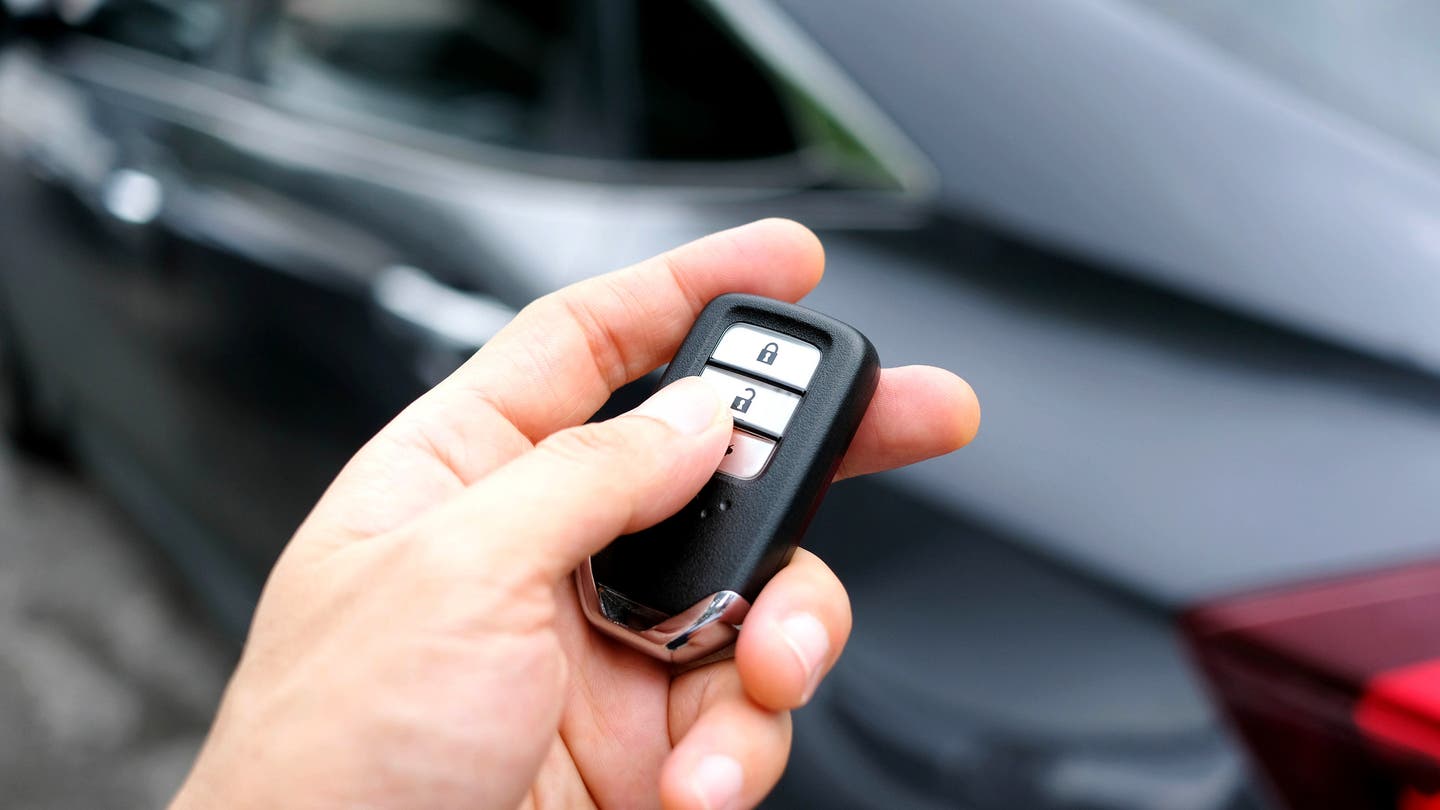 What Is the Difference Between Keyless Go and Keyless Start?