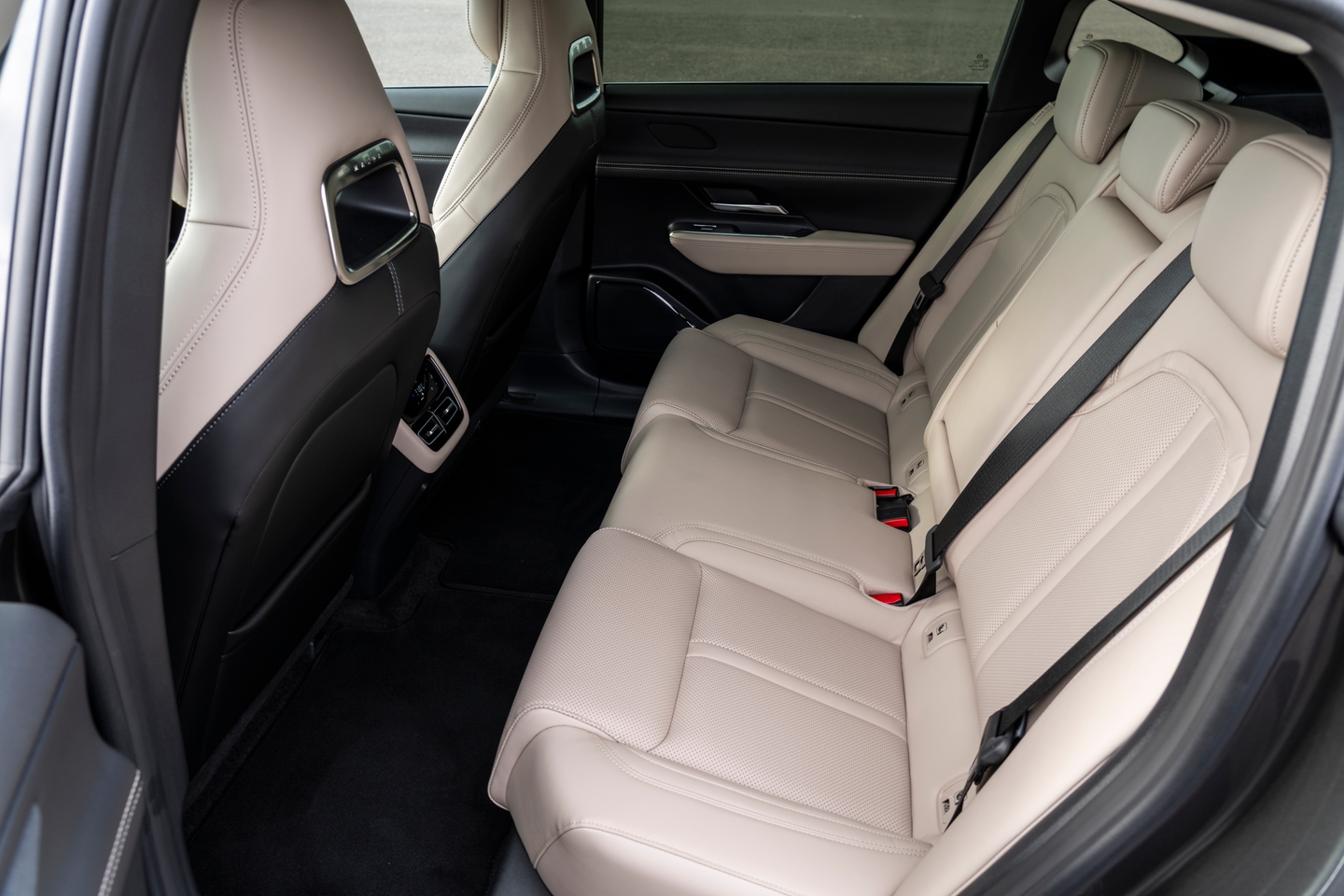 Mazda 6e rear seats