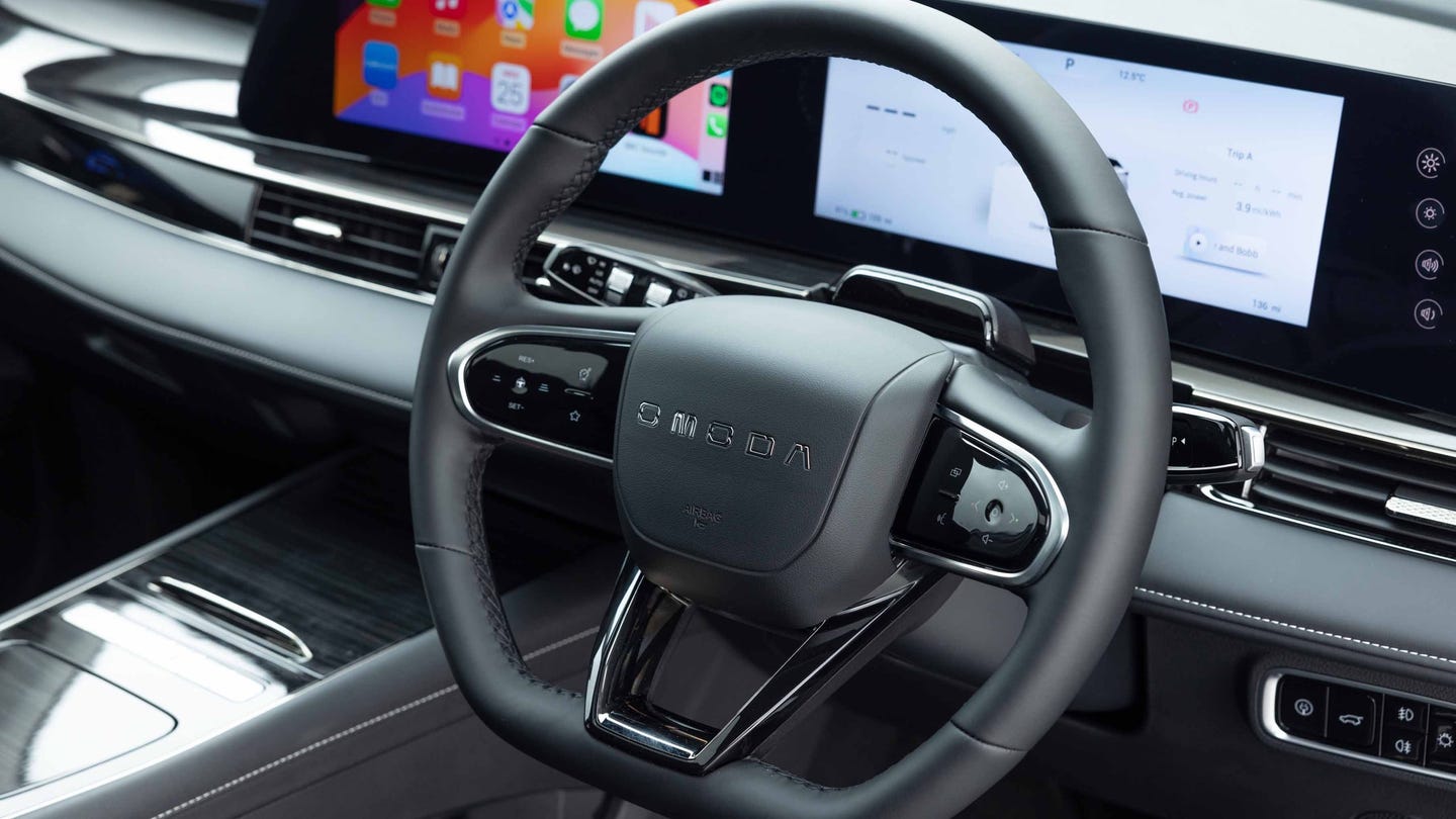 Omoda E5 interior