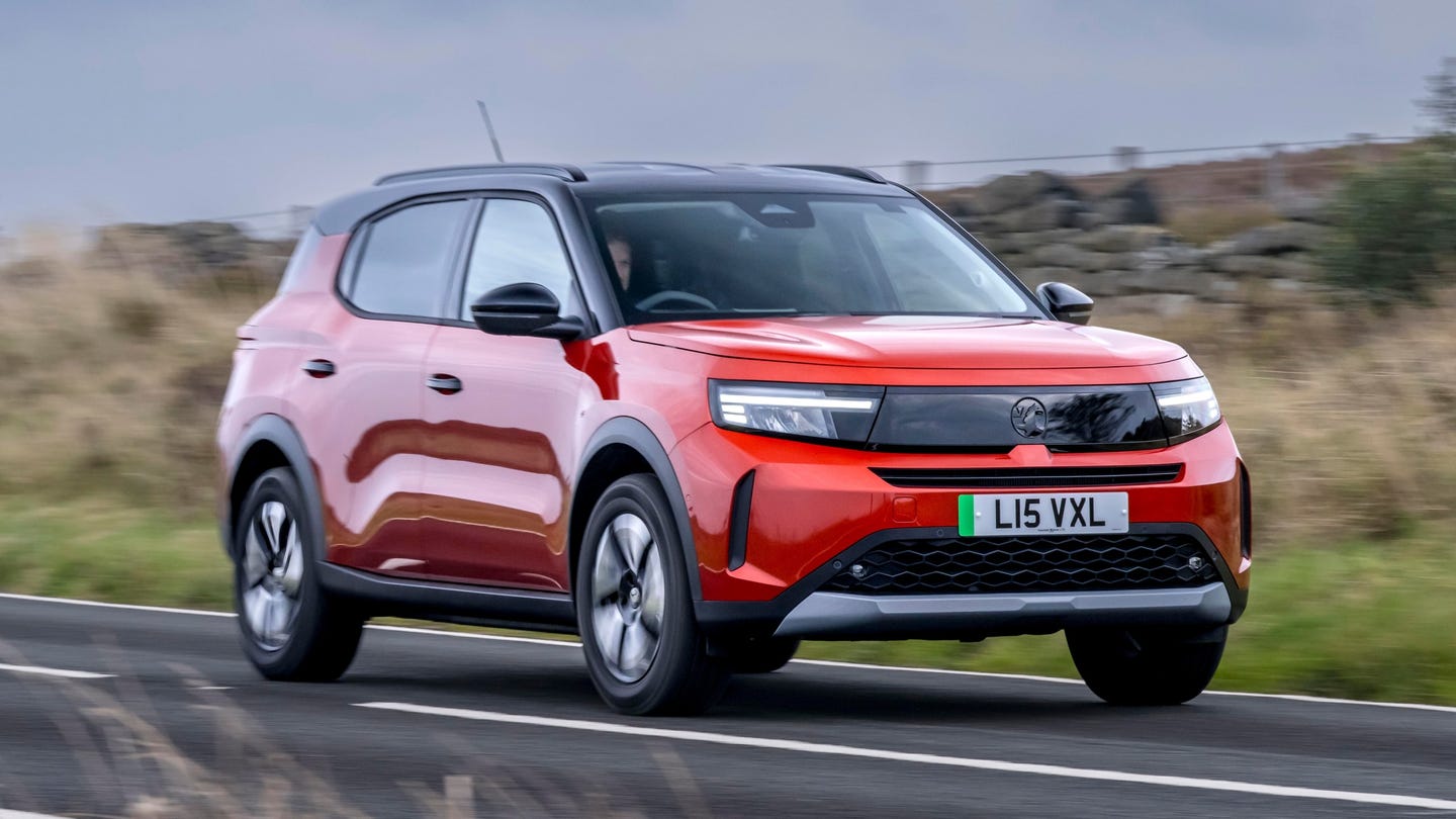 Vauxhall Frontera EV driving